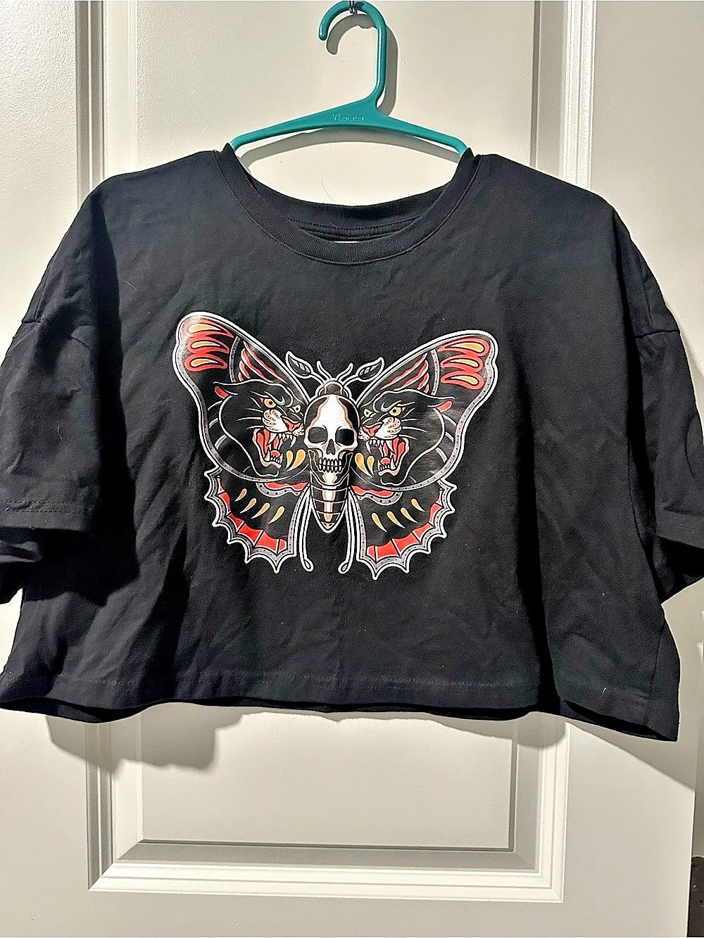 SHEIN X Graphic Butterfly Crop Top in Black Size Large